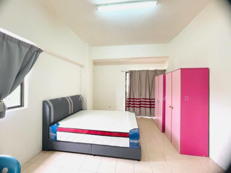 Condominium for Sale at Evergreen Park Acorn & Hazel - Norfaizah Ahmad - Bedroom - PropertyGuru.com.my