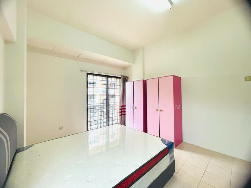 Condominium for Sale at Evergreen Park Acorn & Hazel - Norfaizah Ahmad - Bedroom - PropertyGuru.com.my