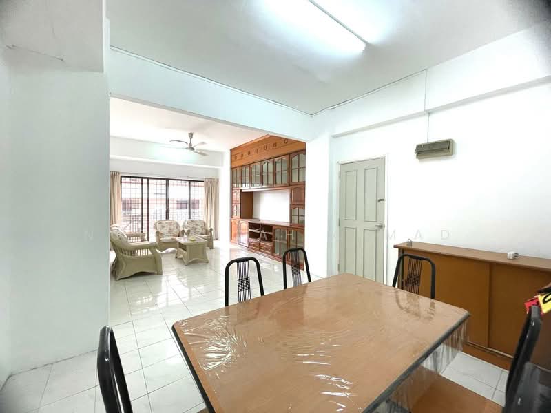 Condominium for Sale at Evergreen Park Acorn & Hazel - Norfaizah Ahmad - Living Room - PropertyGuru.com.my