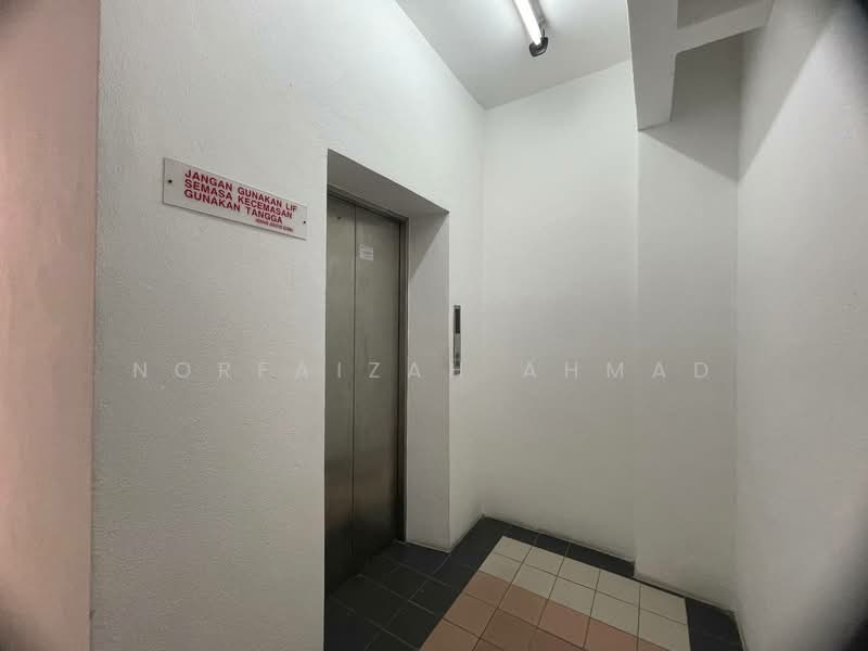 Condominium for Sale at Evergreen Park Acorn & Hazel - Norfaizah Ahmad - Corridor - PropertyGuru.com.my