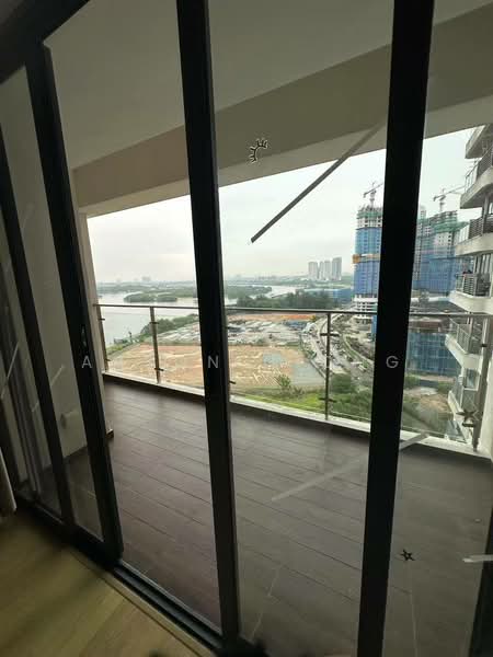 Condominium for Sale at Royal Strand @ Country Garden Danga Bay - Anson Hiong - PropertyGuru.com.my