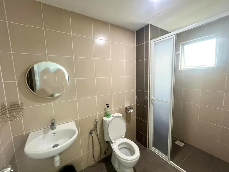 Servis Apartment untuk Dijual di Serviced Residence @ Razak City Residences (RC Residences) - Ryan Tan - Bathroom - PropertyGuru.com.my
