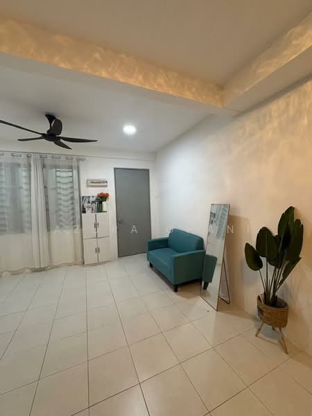 Rumah Teres 2 Tingkat untuk Dijual di Tasek Gelugor (Penang) - Azura Ghani - Living Room - PropertyGuru.com.my