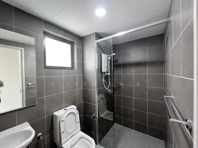 Service Residence for Rent at Berkeley Uptown - Eileen Chia - Bathroom - PropertyGuru.com.my