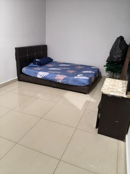 Servis Apartment untuk Disewa di SuriaMas Suites - Rain Ng - Bedroom - PropertyGuru.com.my