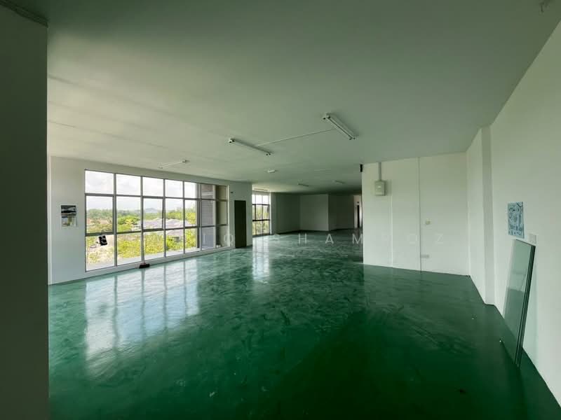 Shop for Rent in Shah Alam (Selangor) - Syafiq Shamroz - Interior - PropertyGuru.com.my