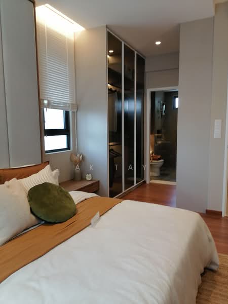 Service Residence for Sale at D'Nuri Residences @ Kwasa Damansara - AK TAY - Bedroom - PropertyGuru.com.my