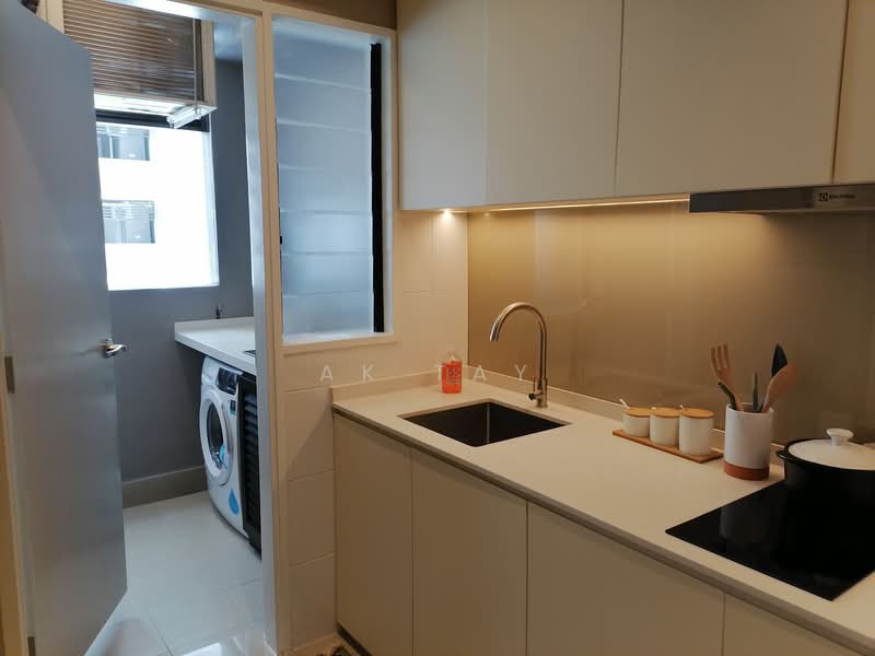 Service Residence for Sale at D'Nuri Residences @ Kwasa Damansara - AK TAY - Kitchen - PropertyGuru.com.my