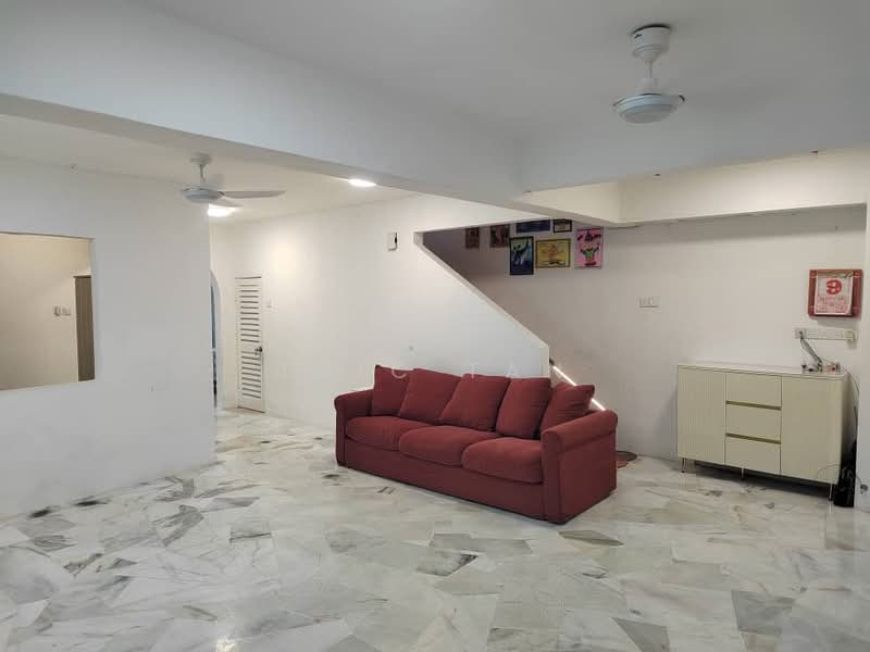 Rumah Teres 2 Tingkat untuk Disewa di Bandar Damai Perdana (Cheras) - Eric Tan - Living Room - PropertyGuru.com.my