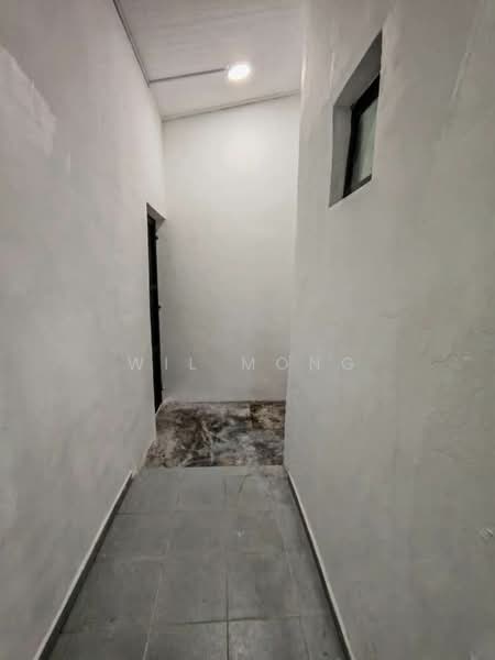2-storey Terraced House for Sale in Taman Desa Cemerlang (Ulu Tiram) - Wil Mong - Corridor - PropertyGuru.com.my