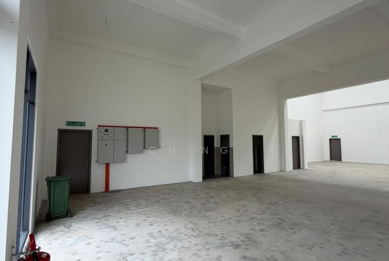 Factory for Rent in Taman Perindustrian Air Hitam (Klang) - CH Ng - Interior - PropertyGuru.com.my