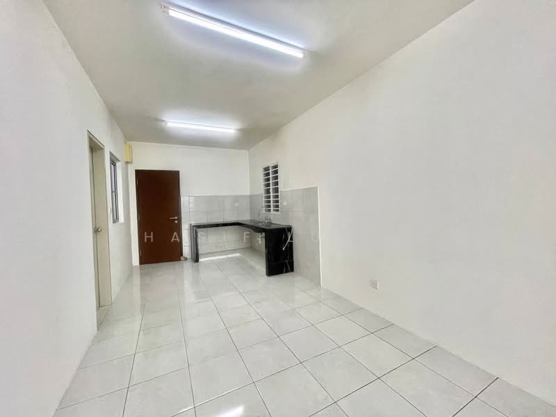 Apartment for Rent at Residensi Tasikmas - Hasif Ludin - Kitchen - PropertyGuru.com.my