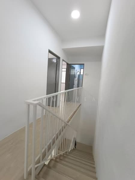 Rumah Teres 2 Tingkat untuk Dijual di Taman Muhibbah (Kulai) - Timmy Yeak - Corridor - PropertyGuru.com.my