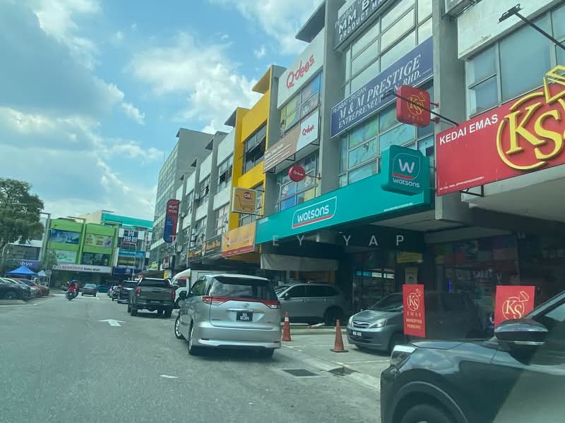 Shop / Office for Sale in Lake Fields (Sungai Besi) - Stanley Yap - Exterior - PropertyGuru.com.my