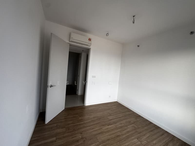 Service Residence for Sale at The Pulse Residence - Jeslyn Chua - Interior - PropertyGuru.com.my