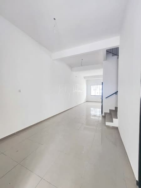 Rumah Teres 2 Tingkat untuk Dijual di Taman Banang Jaya (Batu Pahat) - Lim Qiao Yi - Interior - PropertyGuru.com.my