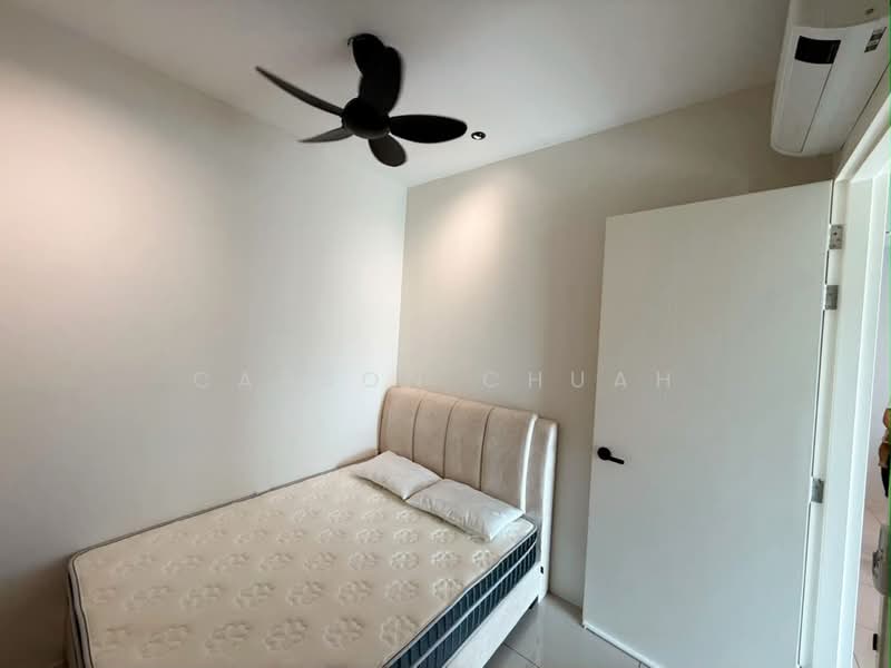 Kondominium untuk Dijual di QuayWest Residence - Carson Chuah - Bedroom - PropertyGuru.com.my