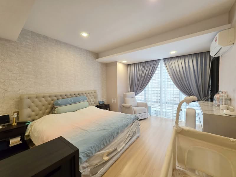 Rumah Teres 3 Tingkat untuk Dijual di Bandar Nusa Rhu (Shah Alam) - Joseph Chan - Bedroom - PropertyGuru.com.my
