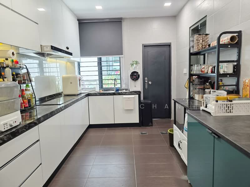 Rumah Teres 3 Tingkat untuk Dijual di Bandar Nusa Rhu (Shah Alam) - Joseph Chan - Kitchen - PropertyGuru.com.my