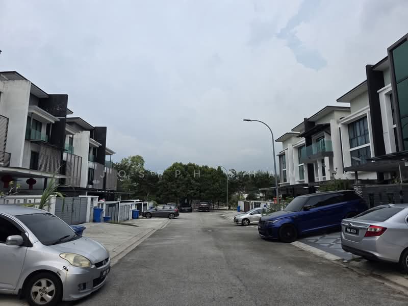 Rumah Teres 3 Tingkat untuk Dijual di Bandar Nusa Rhu (Shah Alam) - Joseph Chan - Exterior - PropertyGuru.com.my