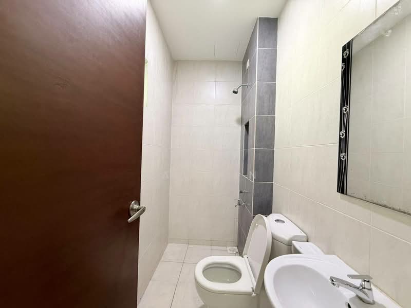 Rumah Berkembar untuk Disewa di Iskandar Puteri (Nusajaya) (Johor) - Nat Sin - Bathroom - PropertyGuru.com.my