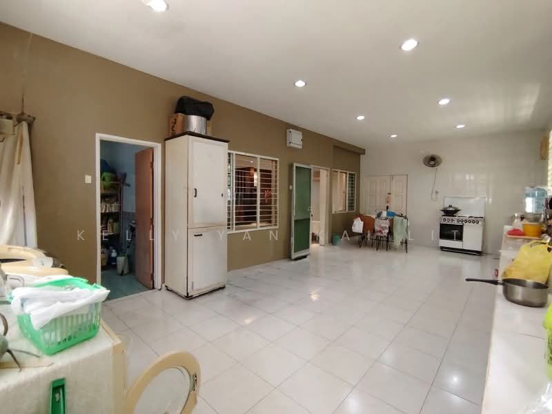 Wet Kitchen Extension