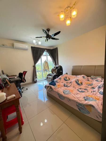 Service Residence for Sale at D'Ambience Residences (Pangsapuri Ikatan Flora) - Yvonne Lim - Bedroom - PropertyGuru.com.my