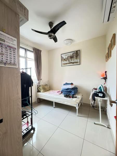 Service Residence for Sale at D'Ambience Residences (Pangsapuri Ikatan Flora) - Yvonne Lim - Bedroom - PropertyGuru.com.my