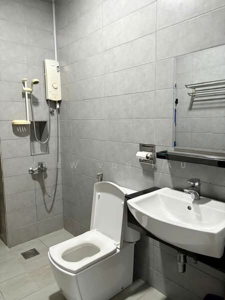 Service Residence for Rent at Paragon Suites @ CIQ - Liew Vun Hau - Bathroom - PropertyGuru.com.my