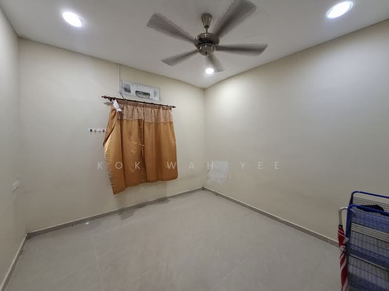 Bungalow for Sale in Kampung Seri Indah A (Sungai Buloh) - Kok Wah Yee - Interior - PropertyGuru.com.my