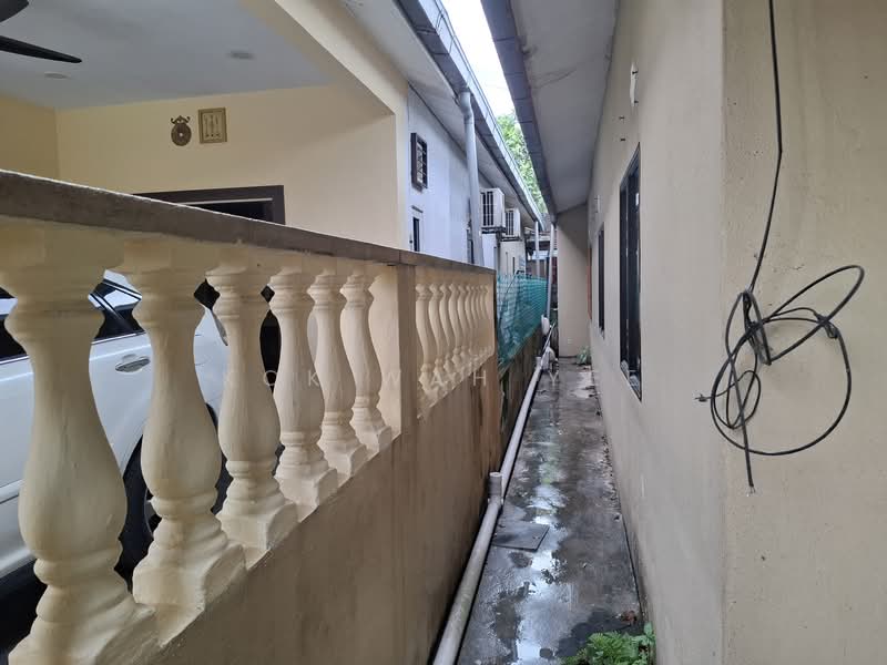 Bungalow for Sale in Kampung Seri Indah A (Sungai Buloh) - Kok Wah Yee - Exterior - PropertyGuru.com.my