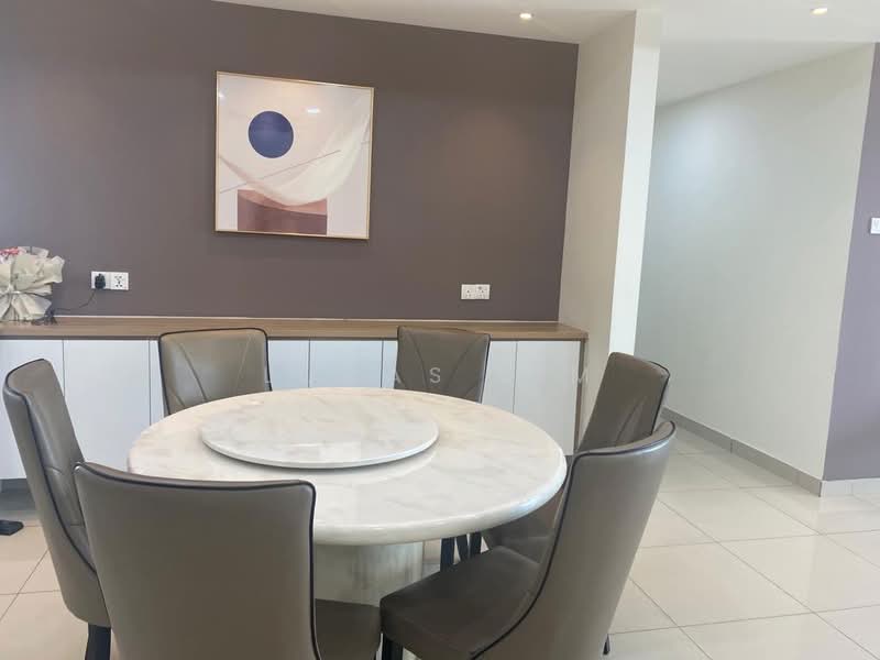 Kondominium untuk Dijual di Palace Court (Sri Istana) - Lucas Lim - Dining Room - PropertyGuru.com.my