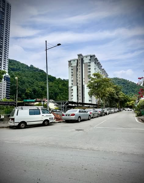 Pangsapuri untuk Dijual di Permai Jaya - KK Kwok - Exterior - PropertyGuru.com.my