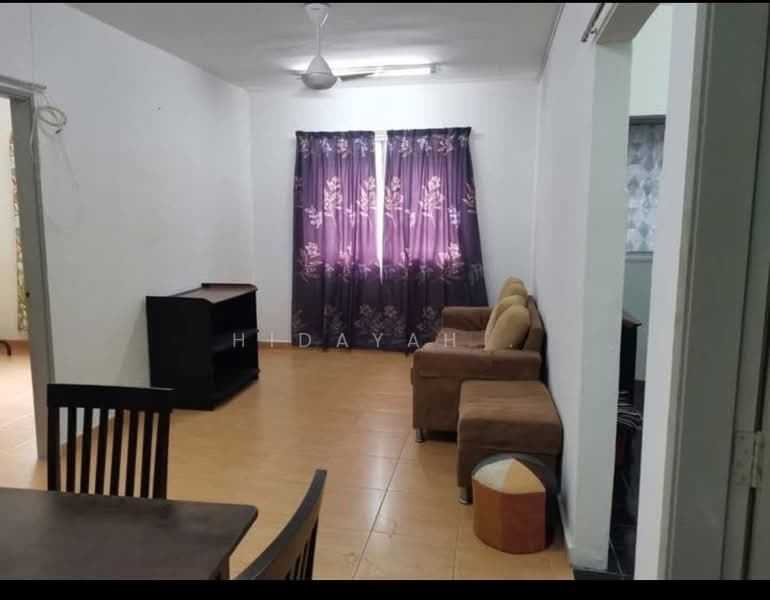 Apartment for Rent at Palm & Nipah Court (Pangsapuri Nipah) - Hidayah . - Living Room - PropertyGuru.com.my