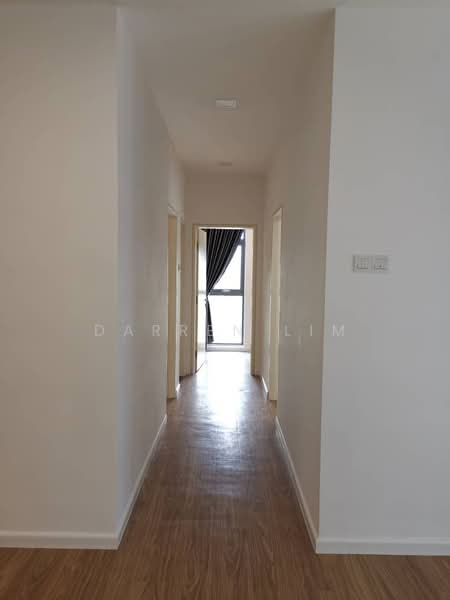 Condominium for Rent at Lakefront Residence - Darren Lim - Corridor - PropertyGuru.com.my