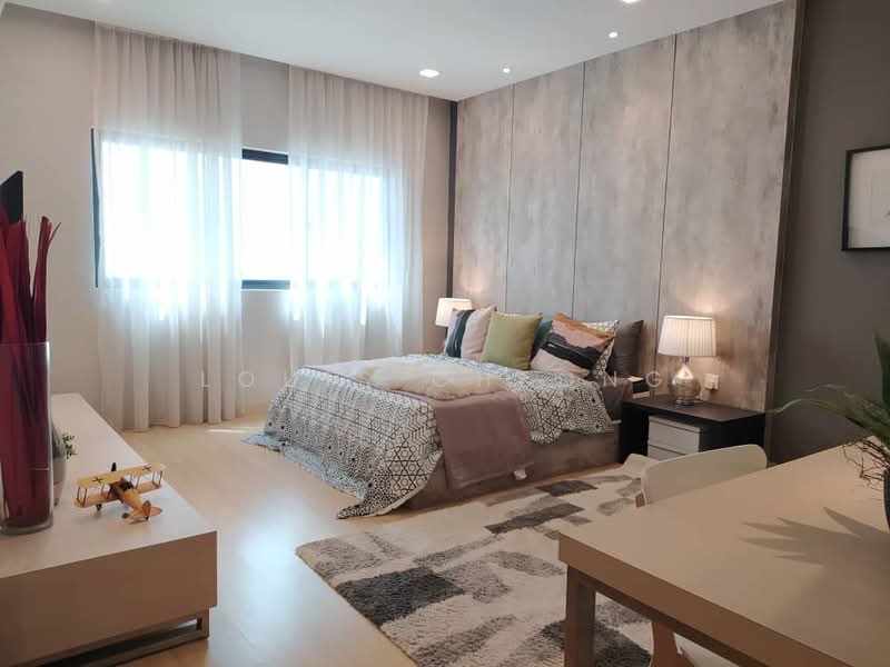 3-storey Terraced House for Sale in Selayang (Selangor) - Louis Cheong - Bedroom - PropertyGuru.com.my