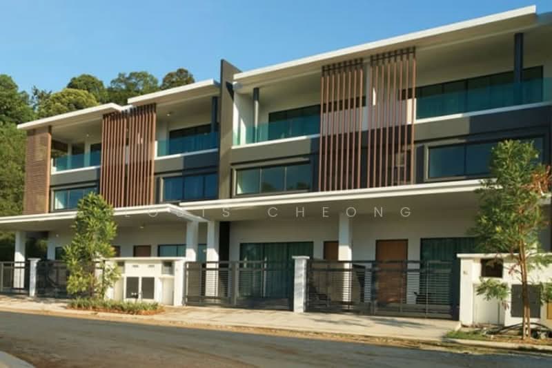 3-storey Terraced House for Sale in Selayang (Selangor) - Louis Cheong - Exterior - PropertyGuru.com.my