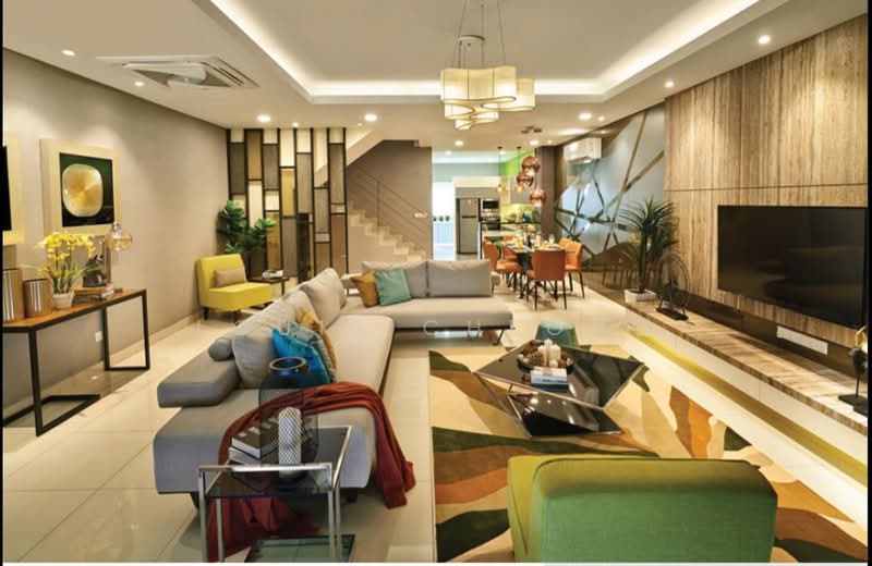 3-storey Terraced House for Sale in Selayang (Selangor) - Louis Cheong - Living Room - PropertyGuru.com.my