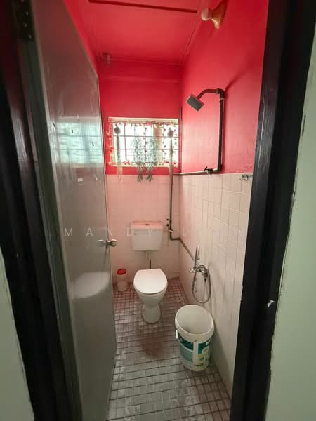 Kedai untuk Disewa di Batu Caves (Kuala Lumpur) - Mandy Liew - Bathroom - PropertyGuru.com.my
