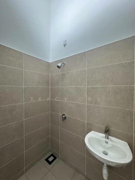 Terraced House for Rent in Taman Ponderosa (Johor Bahru) - Tracy Ong - Bathroom - PropertyGuru.com.my