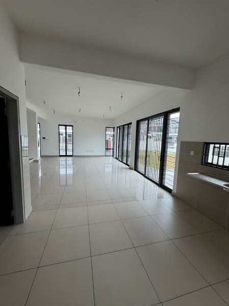 Rumah Teres 2 Tingkat untuk Dijual di Elmina (Shah Alam) - Norlela . - Living Room - PropertyGuru.com.my