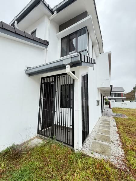 Rumah Teres 2 Tingkat untuk Dijual di Elmina (Shah Alam) - Norlela . - Exterior - PropertyGuru.com.my