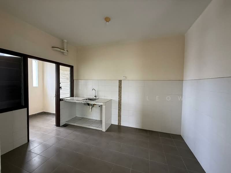 Condominium for Sale at Villa Park - Edmund CH Leow - Kitchen - PropertyGuru.com.my