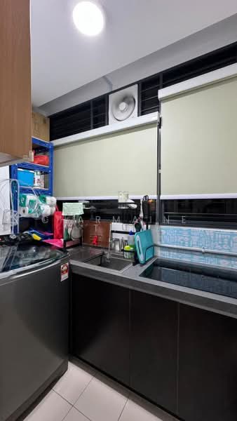 Kondominium untuk Dijual di Trinity Lemanja - Charmaine Tan - Kitchen - PropertyGuru.com.my