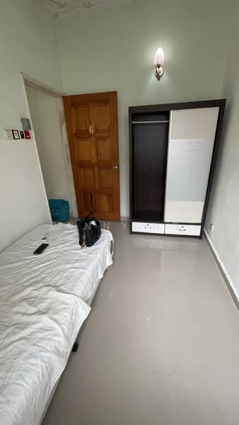 2-storey Terraced House for Sale in UEP Subang Jaya (Subang Jaya) - Penny Ng - Bedroom - PropertyGuru.com.my