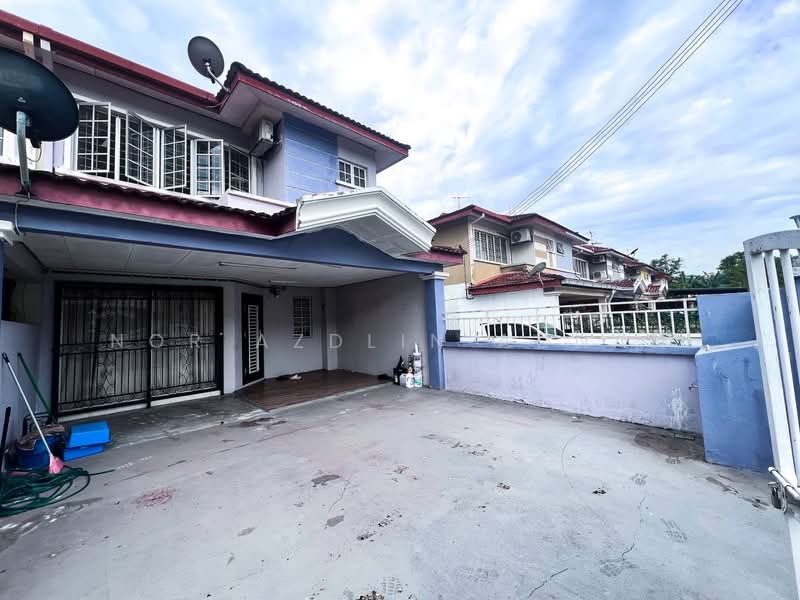 Terraced House for Sale in Taman Cheras Idaman (Cheras) - Nor Azdlin Adnan - Exterior - PropertyGuru.com.my