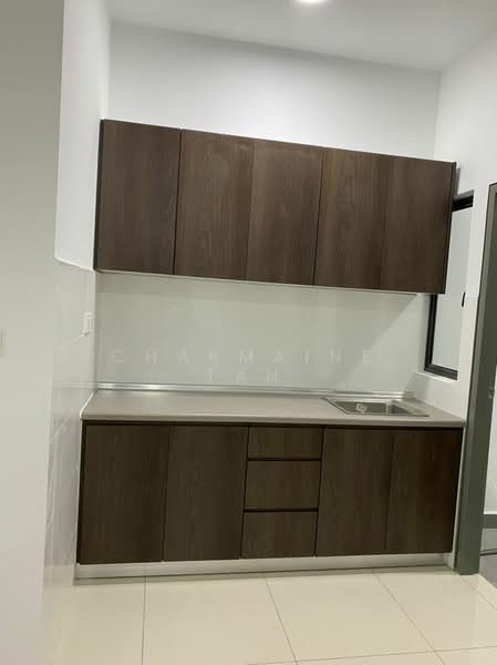 Kondominium untuk Dijual di The Herz - Charmaine Tan - Kitchen - PropertyGuru.com.my