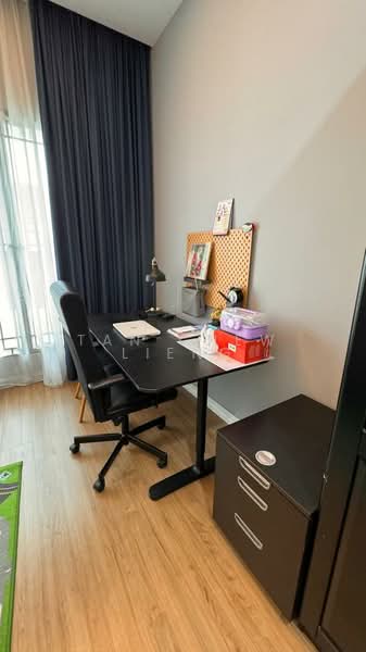 For Sale - Crista Elmina Gardens