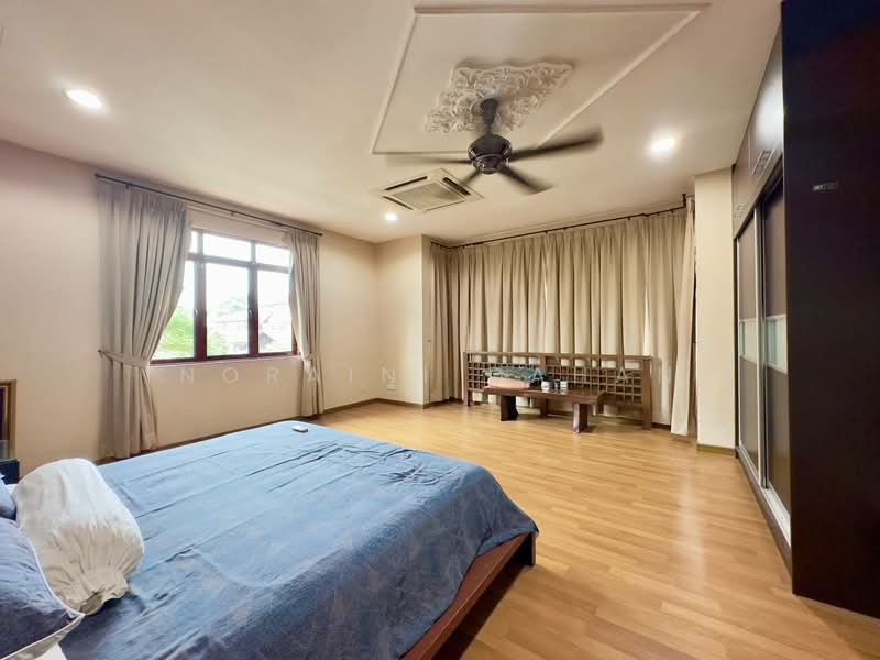 Semi-Detached House for Sale in Taman TTDI Jaya (Shah Alam) - Noraini Dahan - Bedroom - PropertyGuru.com.my