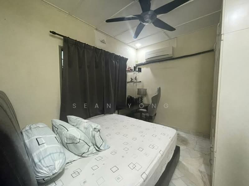 1-storey Terraced House for Sale in Taman Bidara (Selayang) - Sean Yong - Bedroom - PropertyGuru.com.my